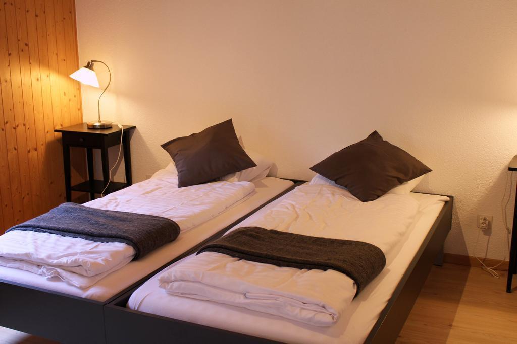 La Pierre A Catillon Moleson Room photo